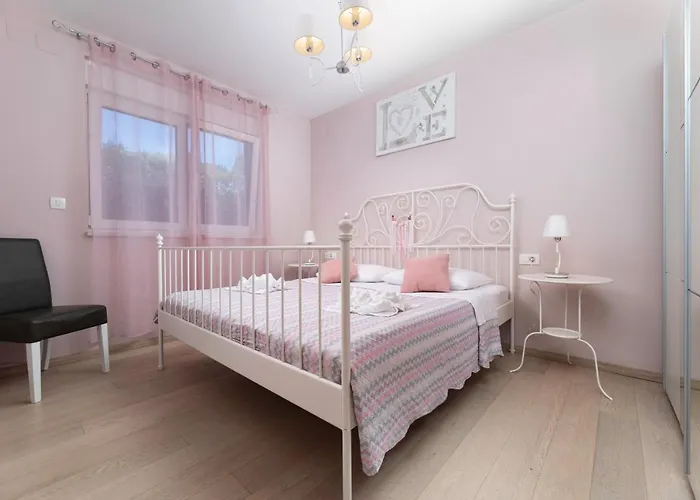 Waterfront Pia - Marija Lejlighed Malinska